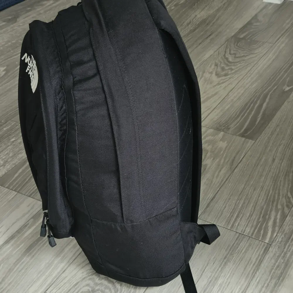 The North Face Men's Vault Backpack Good